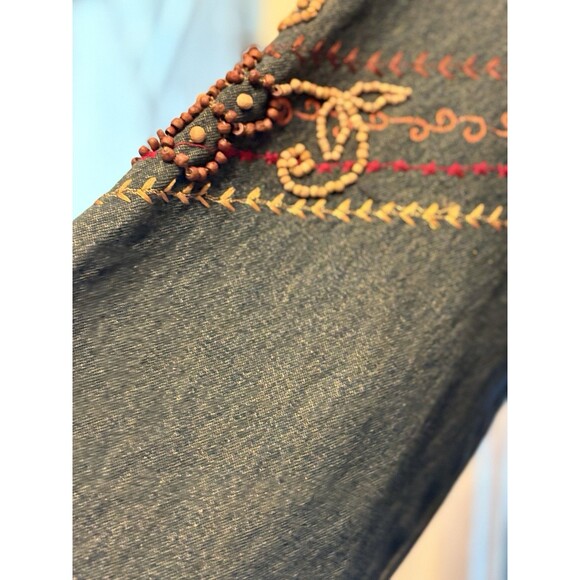 Units Woman 2X Denim Button Long Sleeve Shirt Jacket Beading Mixed Media Boho - Picture 8 of 10
